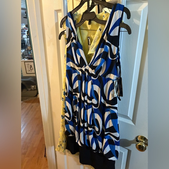 Agb‎ dress - Picture 1 of 3